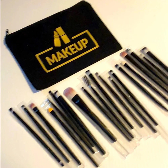 COSMETIC NEW BAG 20 MAKEUP BRUSHES BLACK GIFT - Picture 2 of 7